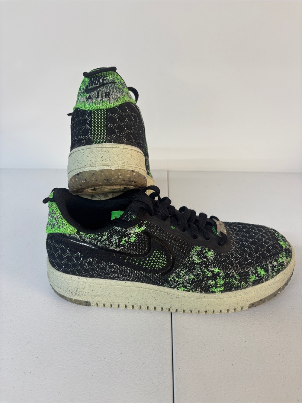 Nike Black and Neon Green Knit Low-Top Sneakers